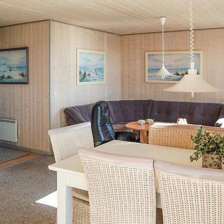 2 Bedroom Gorgeous Home In Hvide Sande Havrvig Exterior foto